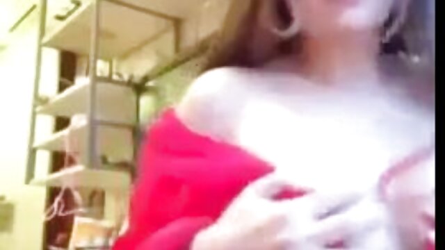 XXX Une MILF blonde infidèle baise la BBC et films porno streaming complet éjacule de l'entraîneur